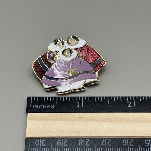 Artique LTD Barbara Lavallee Alaskan Cloisonne Brooch Pin ~ Three Native Women - Picture 4 of 5